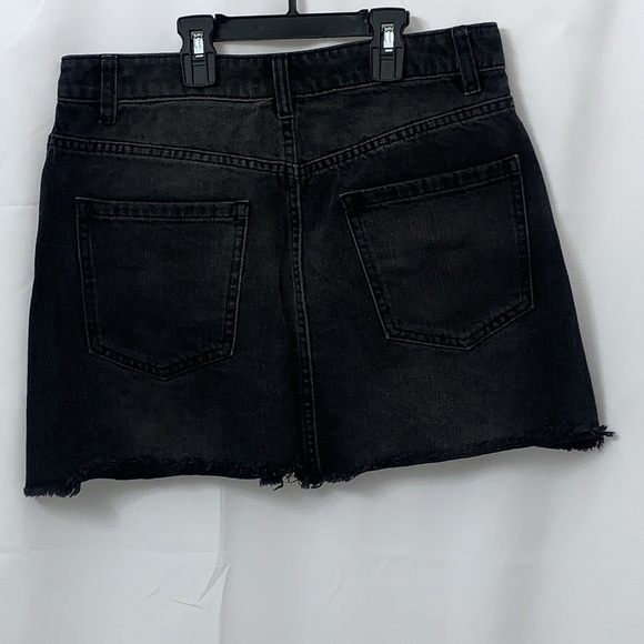 Women’s We The Free Black Denim Zipper Front Skirt Size 28 EUC - Picture 5 of 7